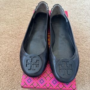 Tory Burch size 7 Black slip on shoes